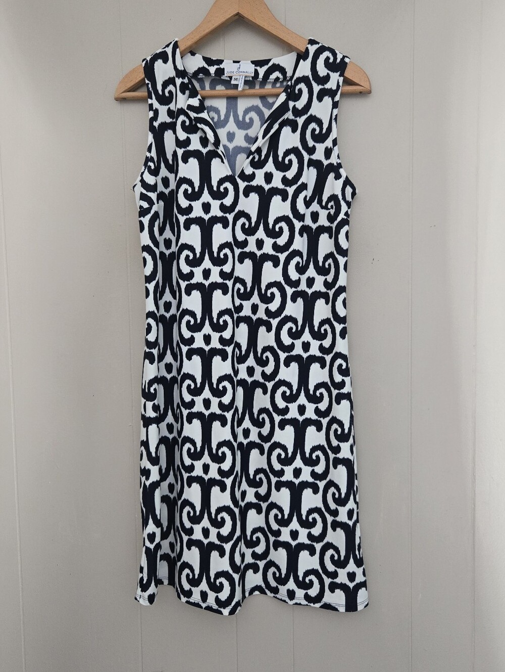 Jude Conally Sleeveless Shift Dress Notched V-neck Blue White Print Resort M